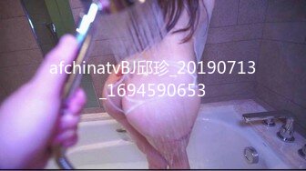 [MP4/860MB]一群疯狂的00后【户外的表妹】多人群P 场面极其混乱