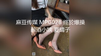 2024年10月最新，【家有E妻】，e嫂乳交精选，这一对巨乳天生就是为了乳交，当涂满精油，谁也无法阻挡