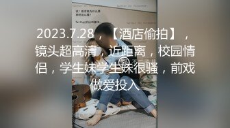 大学生小母狗跪舔