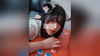 高清360監拍情趣內衣美女客廳誘惑男友吃奶