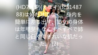 《稀缺 劲爆资源》真实记录县城草台班子大棚歌舞团慰问演出，一群裸体女人大胆表演，拿观众帽子往里尿尿，所有男人看直眼