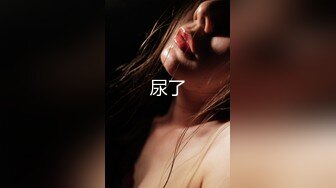 小悪魔熟女の誘惑する競泳水着