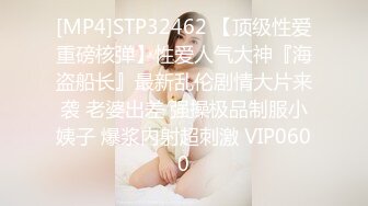 onlyfans 欧美人妻媚黑婊【besthottwife】让绿帽丈夫舔黑鸡巴 几根黑屌轮流干【118v】 (94)